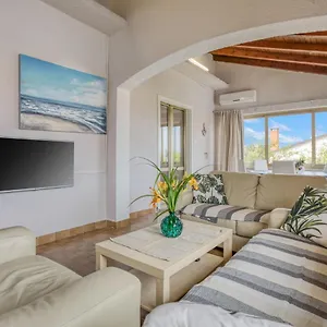  Apartman Daria-2 By Interhome