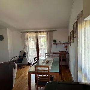 Peloza 1 Appartamento